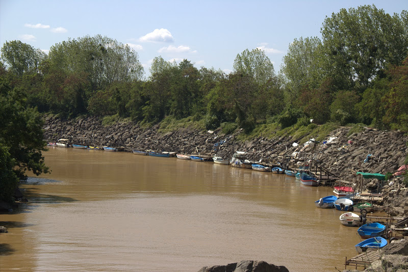 Лодките в Резовска река